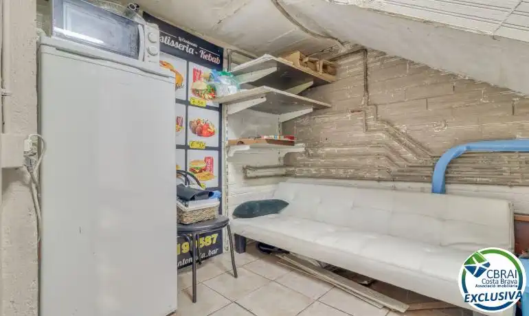 Gewerbefläche zum Verkauf in Sant Pere Pescador, imagen 17