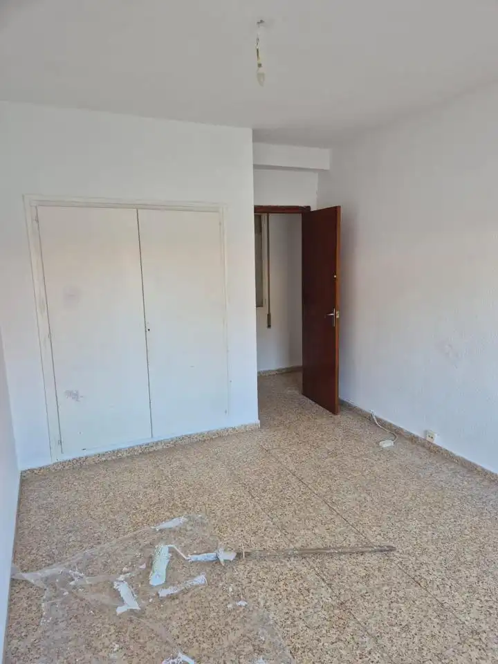 Schlafzimmer von Wohnung zum Verkauf in Almansa mit Balkon