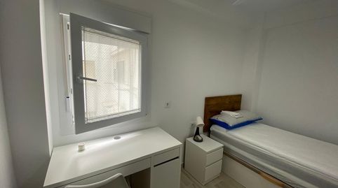 Foto 4 de Habitación en Calle Calle Tambre, El Plantinar – Avda. La Paz - El Juncal, Sevilla Capital