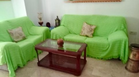 Foto 2 de Piso en venta en Ctra. Circunvalación - La Magdalena, Jaén Capital