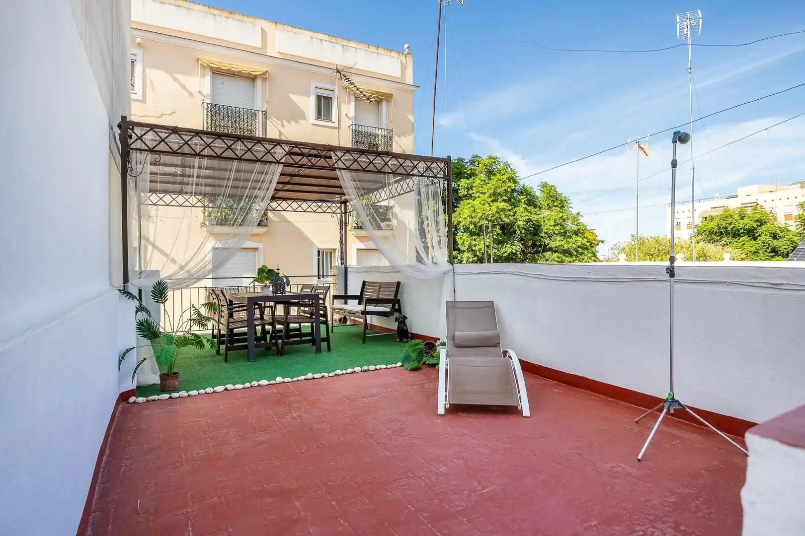 Terrassa de Planta baixa en venda en Bellavista - La Palmera