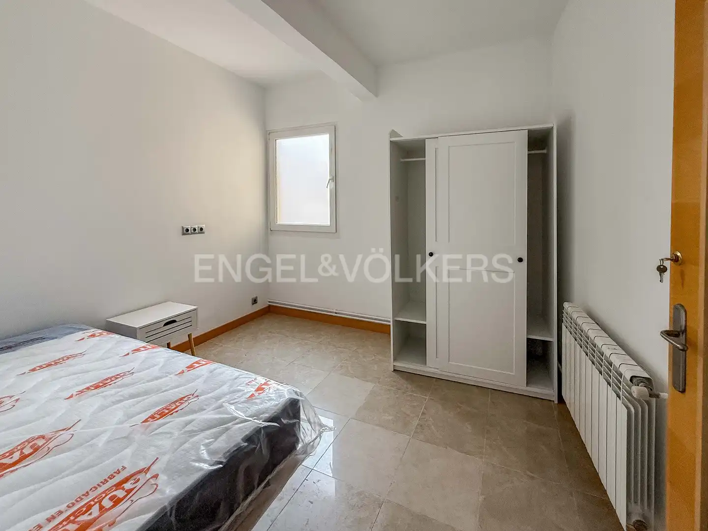 Habitación de Piso de alquiler en Santander con Calefacción, Amueblado y Balcón