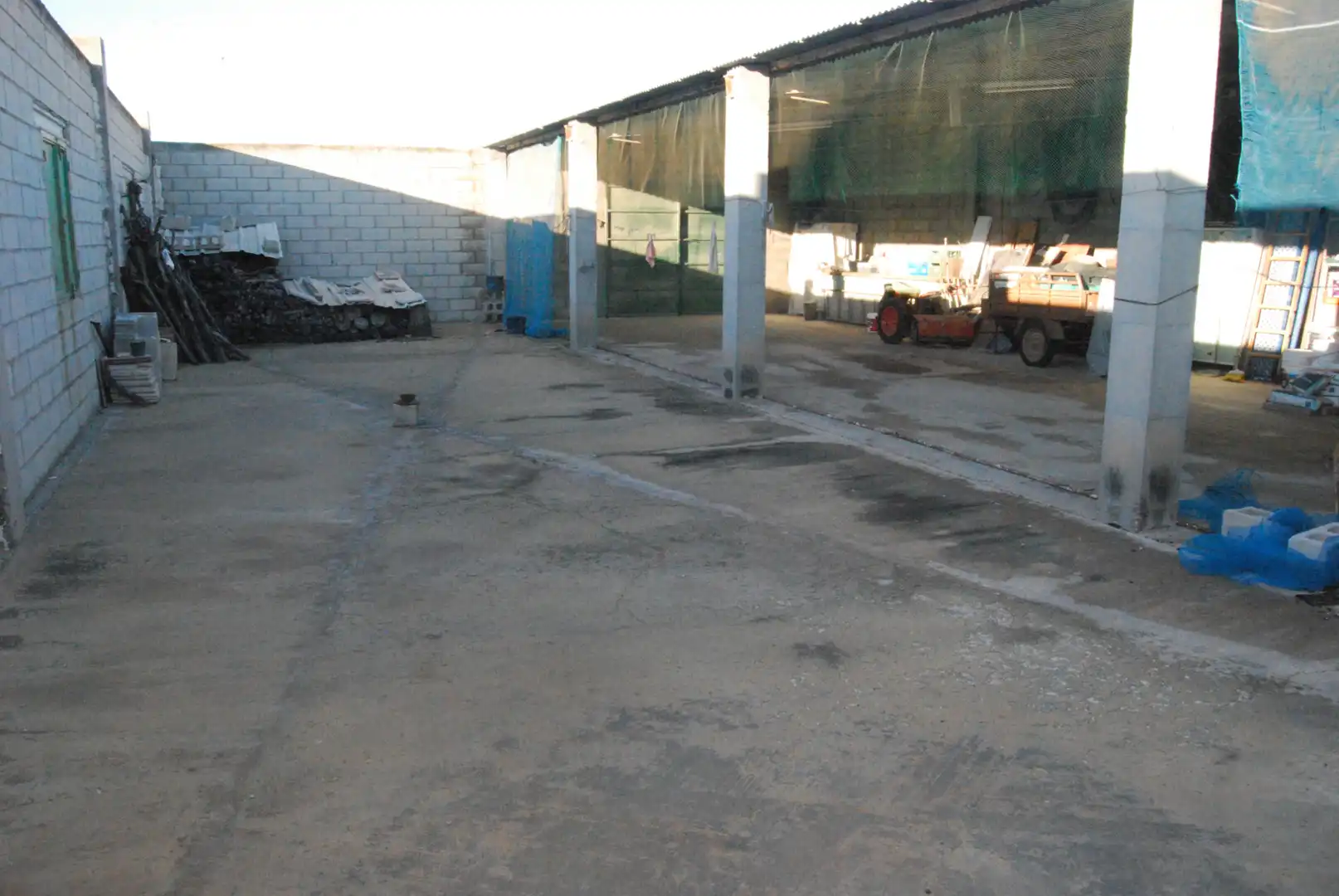 Parking of Houses for sale in Alicante / Alacant  with Air Conditioner, Terrace and Storage room