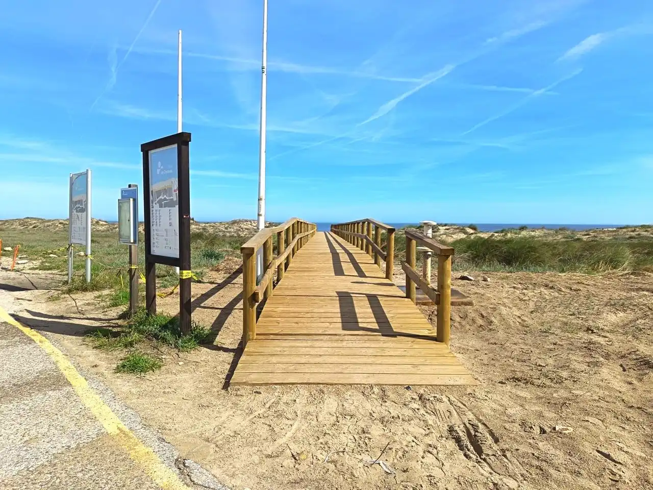 Exterior view of Houses for sale in Oliva