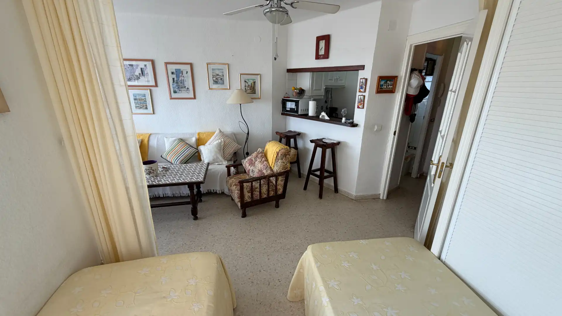 Wohnzimmer von Wohnung zum Verkauf in Torrox mit Möbliert, Ofen und Waschmaschine