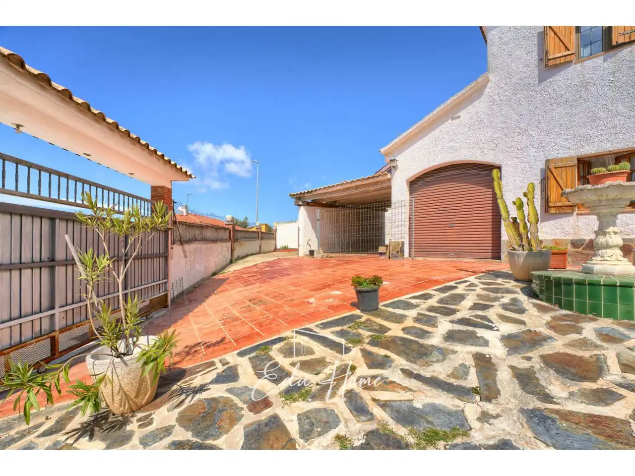 Vista exterior de Casa o chalet en venta en Canyelles con Aire acondicionado, Calefacción y Jardín privado