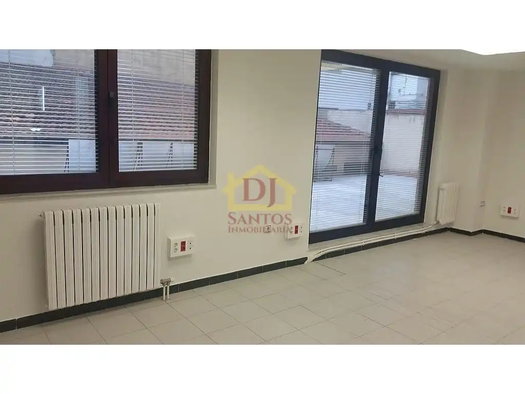 Ufficio in affitto a Avenida de Mirat, imagen 9