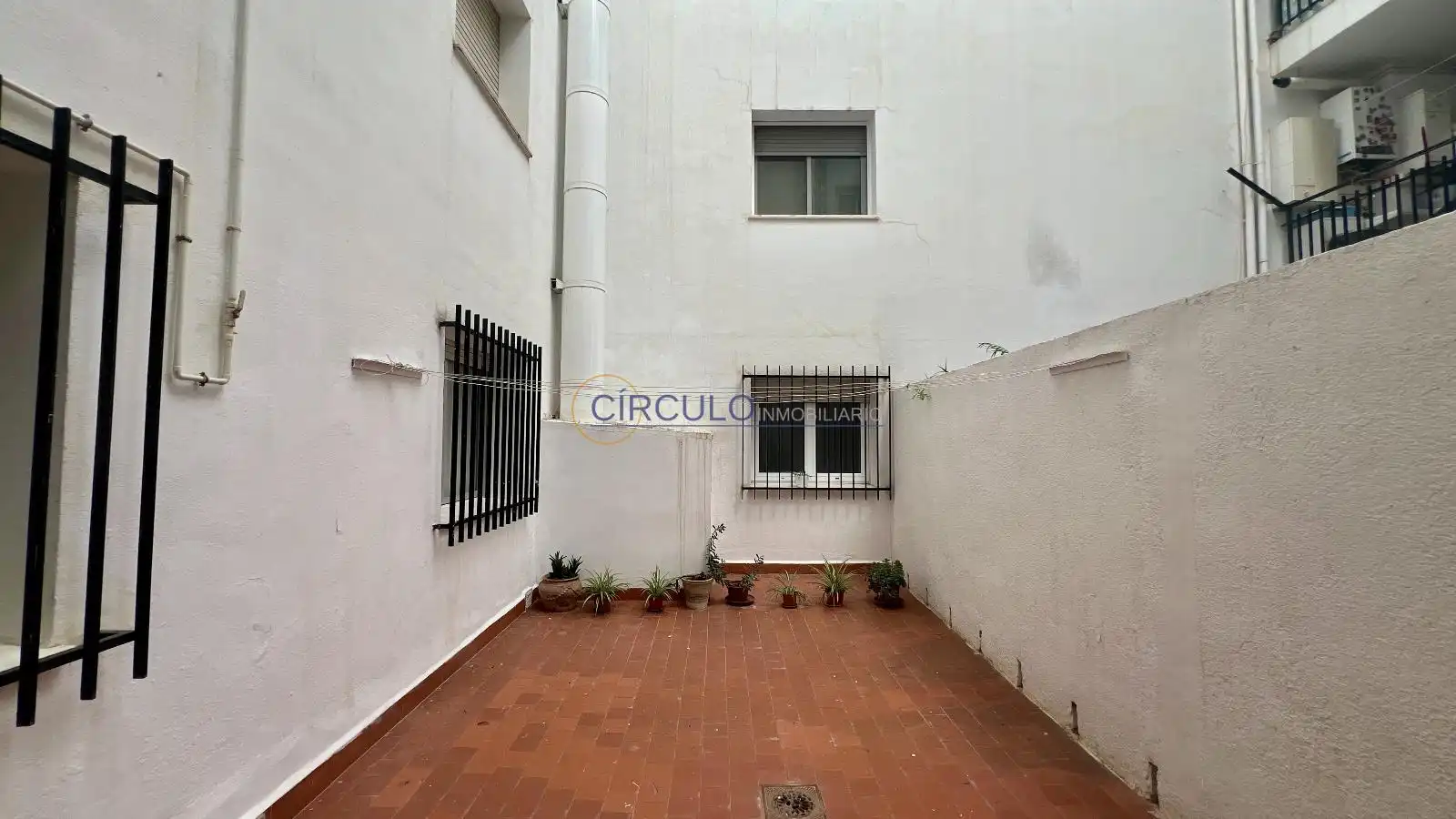 Vista exterior de Piso en venta en Lorca con Calefacción, Trastero y Amueblado