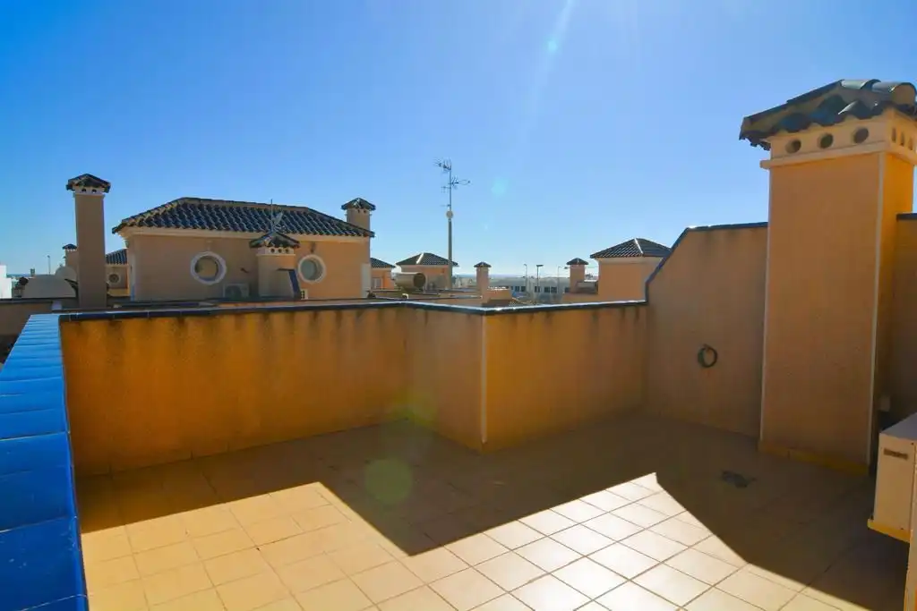 Terrassa de Casa adosada de lloguer en Pilar de la Horadada amb Aire condicionat, Calefacció i Terrassa