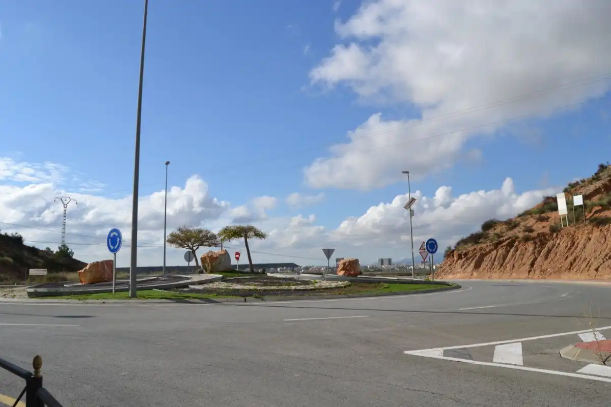 Vista exterior de Local en venta en Murcia
