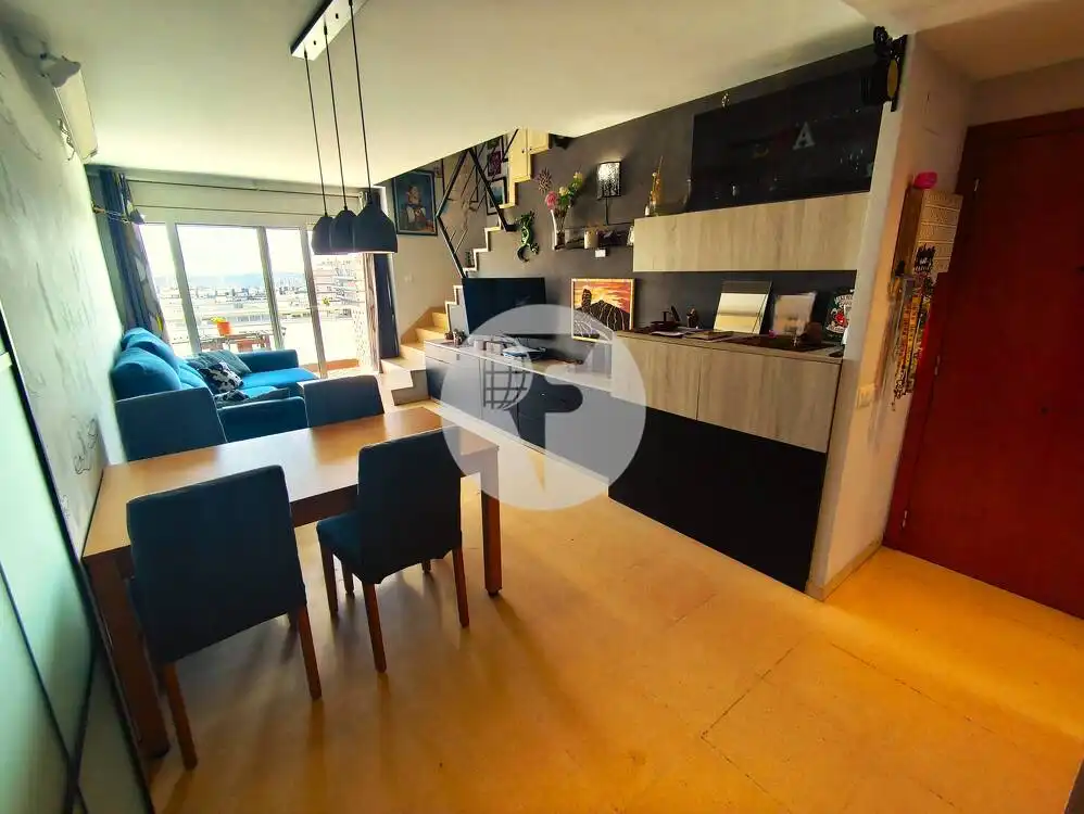 Sala d'estar de Dúplex en venda en Terrassa amb Calefacció, Terrassa i Traster