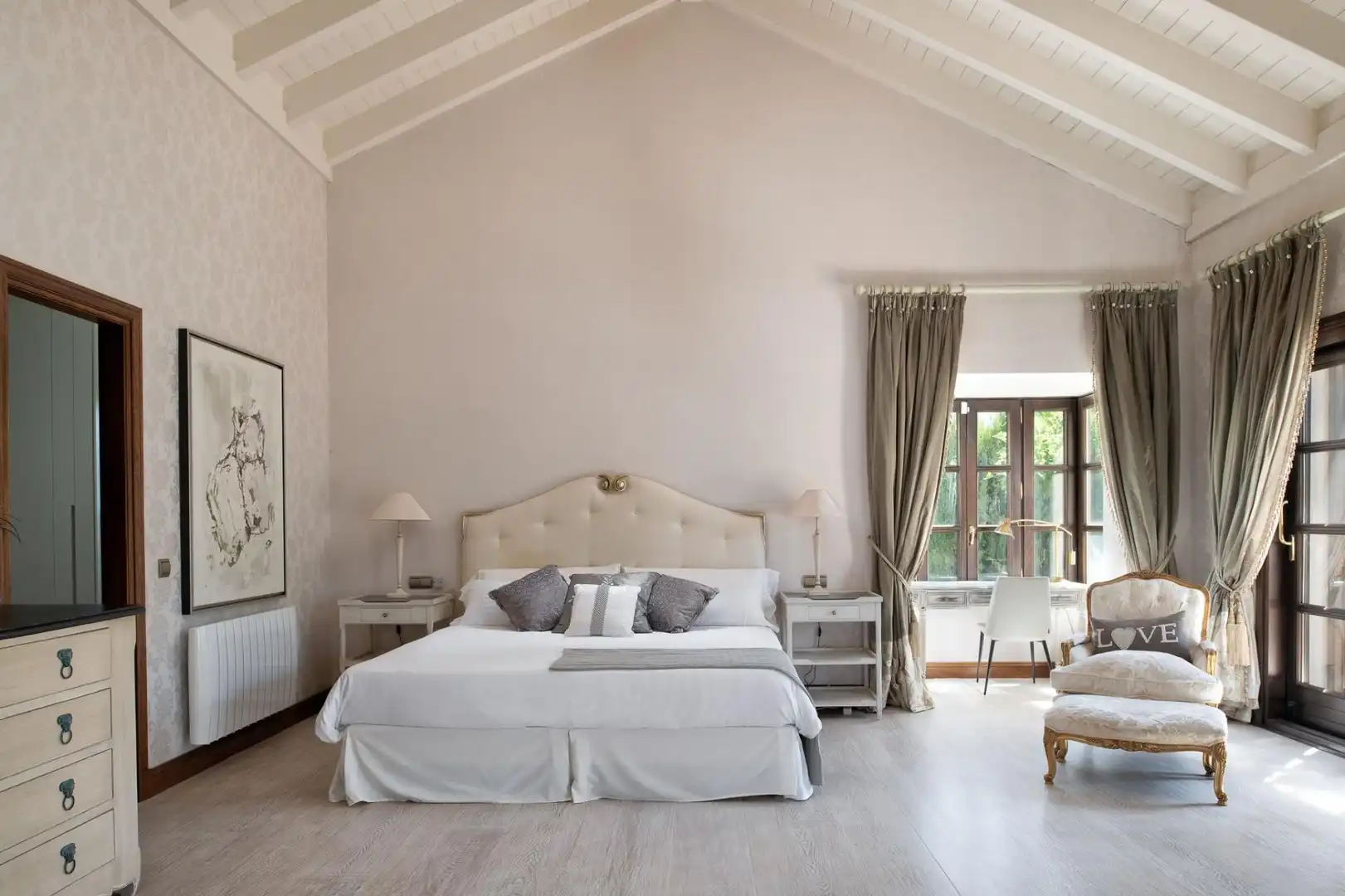 Dormitori de Casa o xalet de lloguer en Marbella amb Jardí privat, Terrassa i Piscina