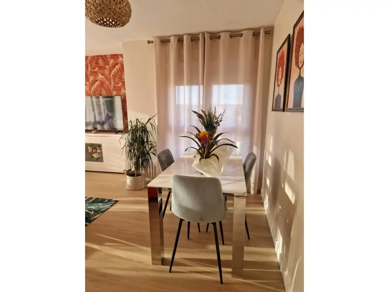 Esszimmer von Dachboden zum Verkauf in León Capital  mit Heizung, Parkett und Terrasse