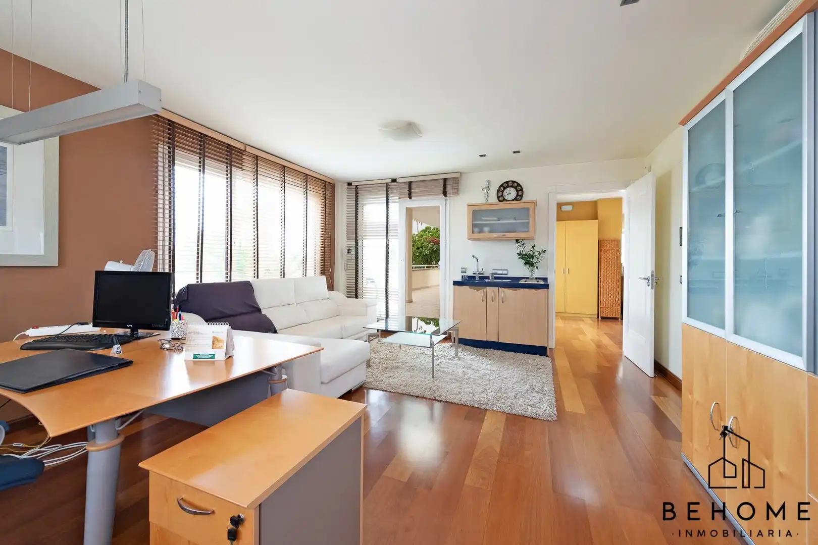 Sala d'estar de Casa o xalet en venda en Alhaurín de la Torre amb Aire condicionat, Jardí privat i Terrassa