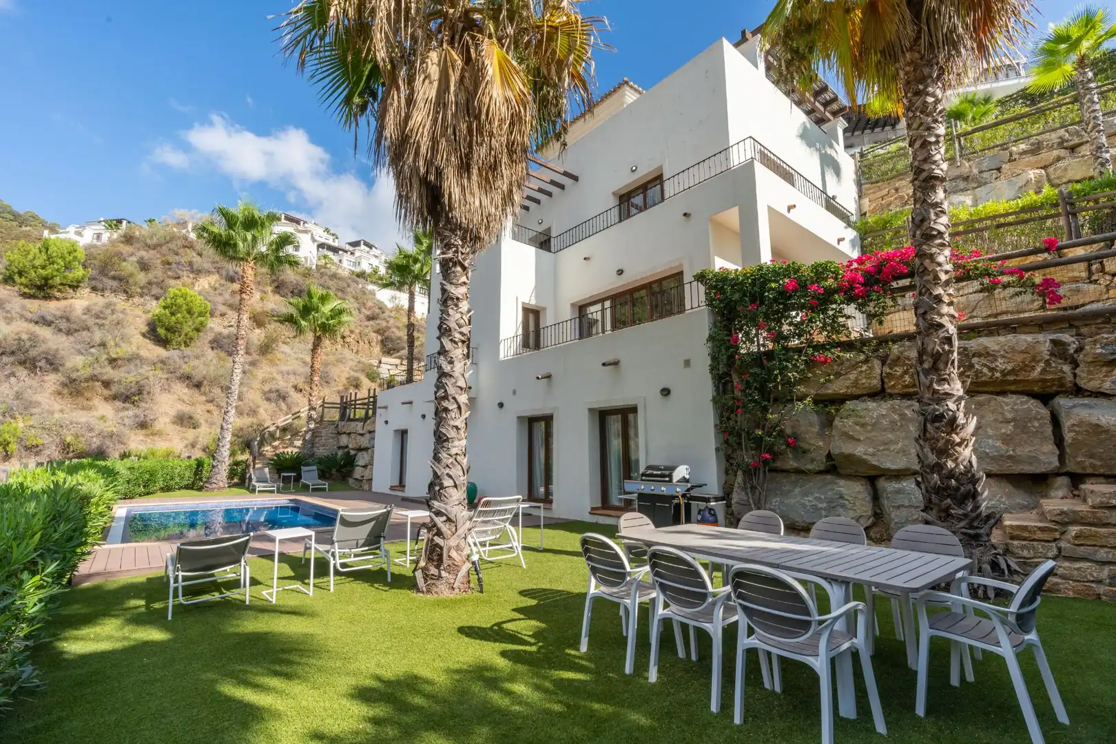 Chalet con terraza en venta en Calle Hinaharros 30, imagen 17