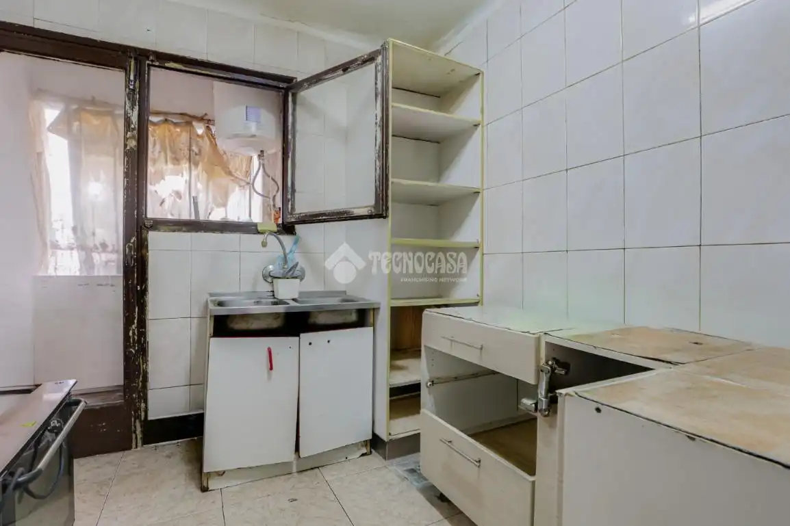 Bathroom of Flat for sale in Badalona