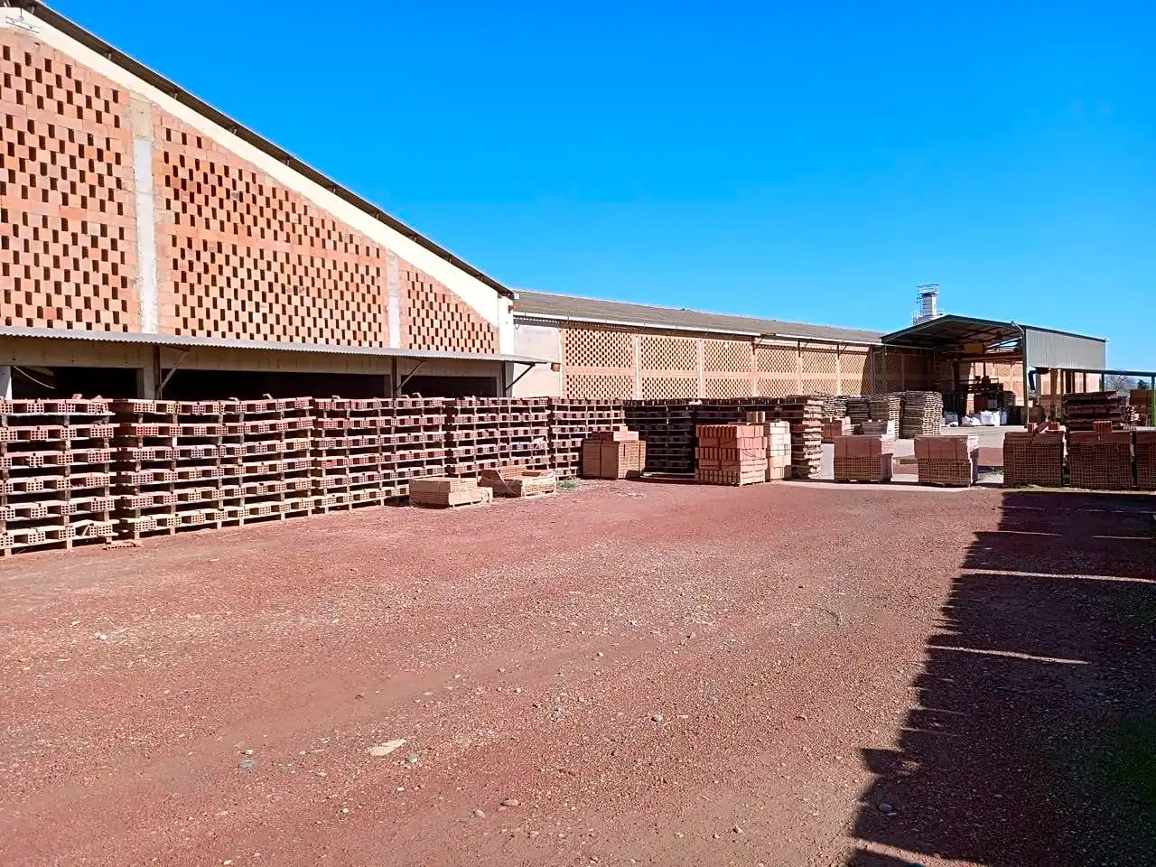 Exterior view of Residential for sale in Quinto
