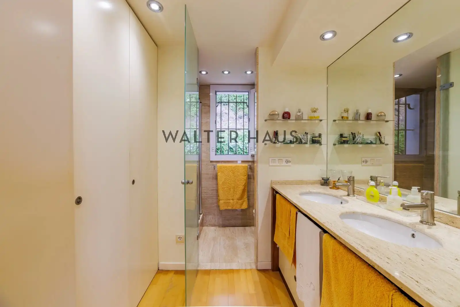 Baño de Casa adosada en venta en Palafrugell con Aire acondicionado, Calefacción y Terraza