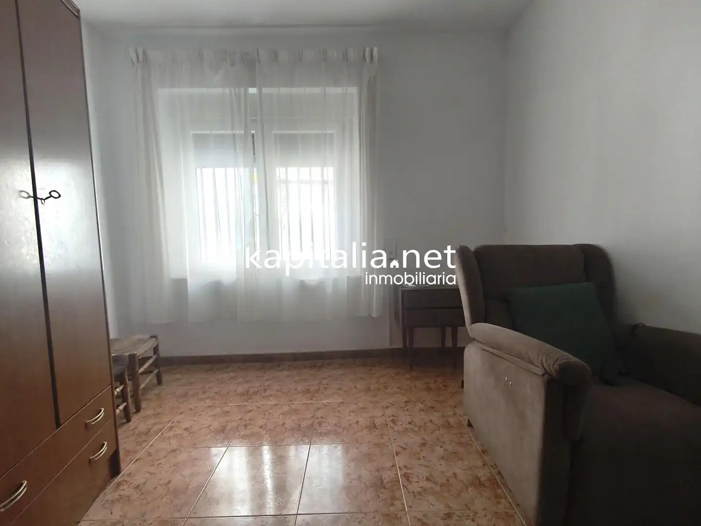 Dormitori de Casa o xalet en venda en Gaianes amb Terrassa