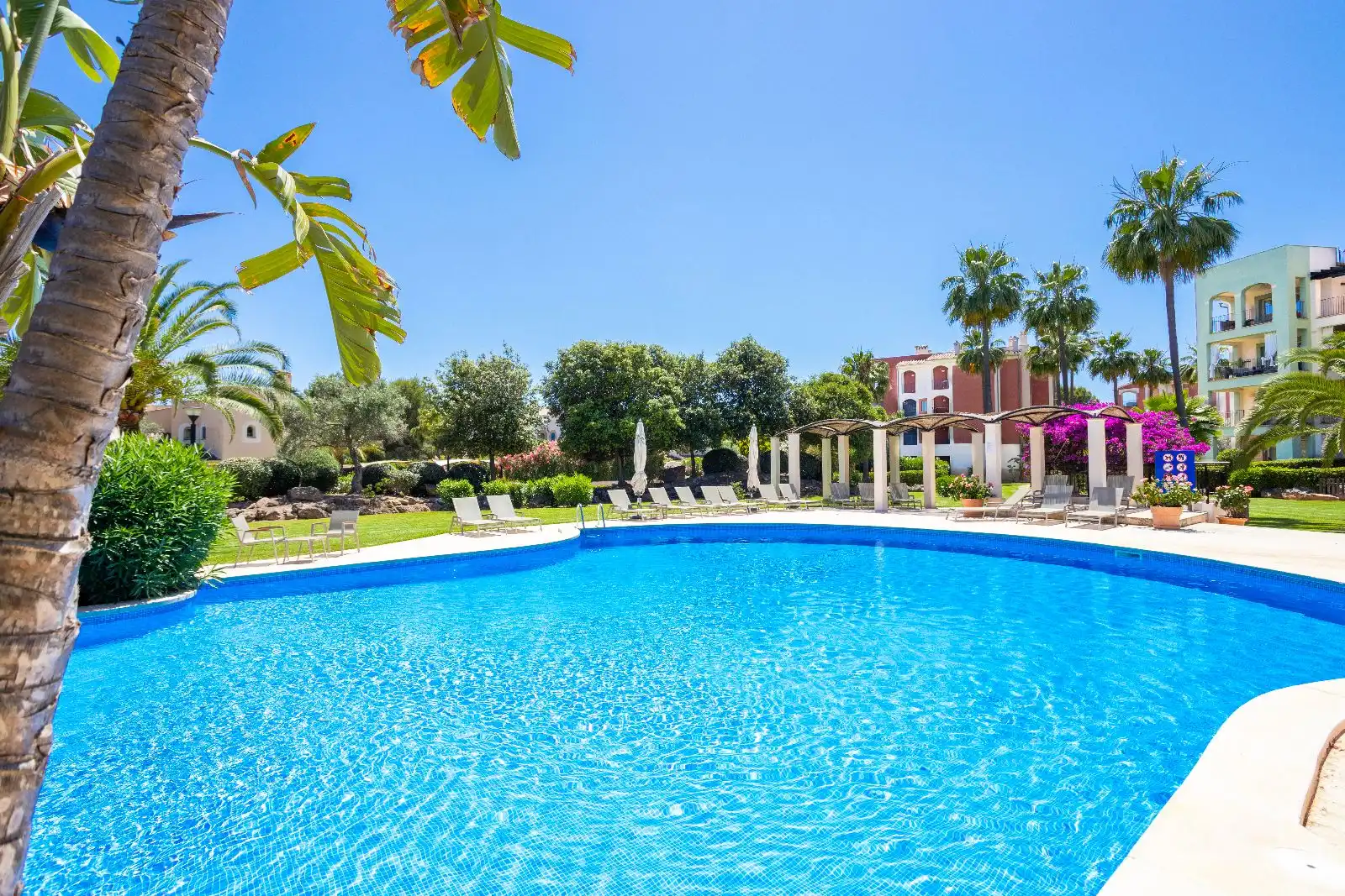 Piscina de Casa o chalet en venta en Calvià con Aire acondicionado, Calefacción y Jardín privado