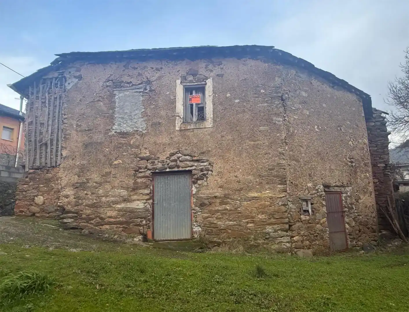 Vista exterior de Casa o chalet en venta en Carucedo