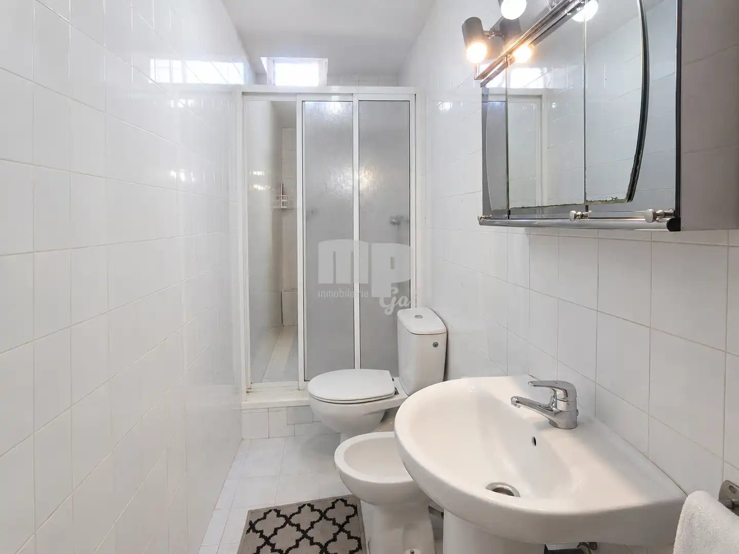 Bathroom of Houses for sale in Vigo   with Heating, Private garden and Storage room