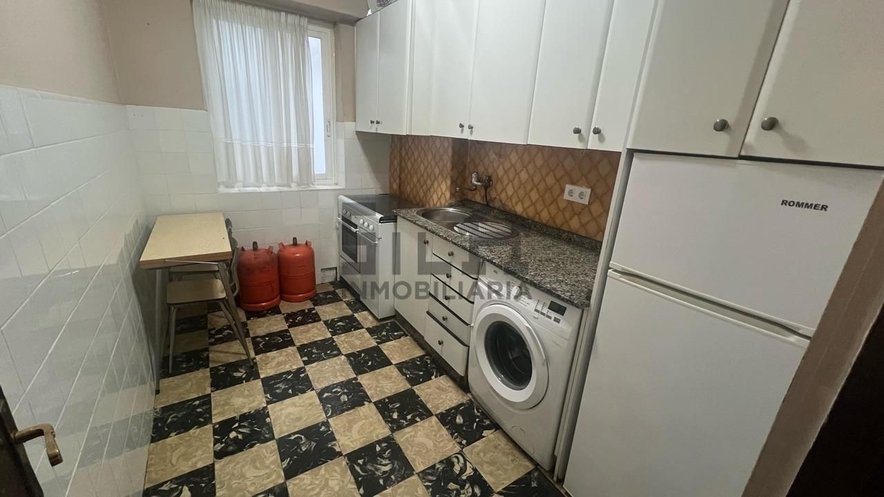 Kitchen of Flat for sale in Ourense Capital   with Balcony