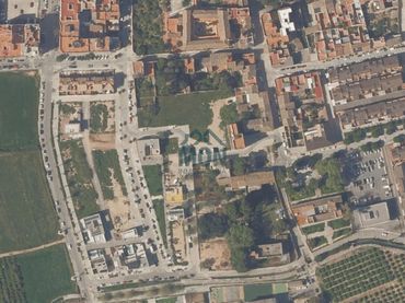 Terreny residencial en venda a Moncada
