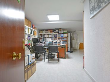 Local comercial en venda a AVENIDA VIRGEN DE LA MONTAÑA