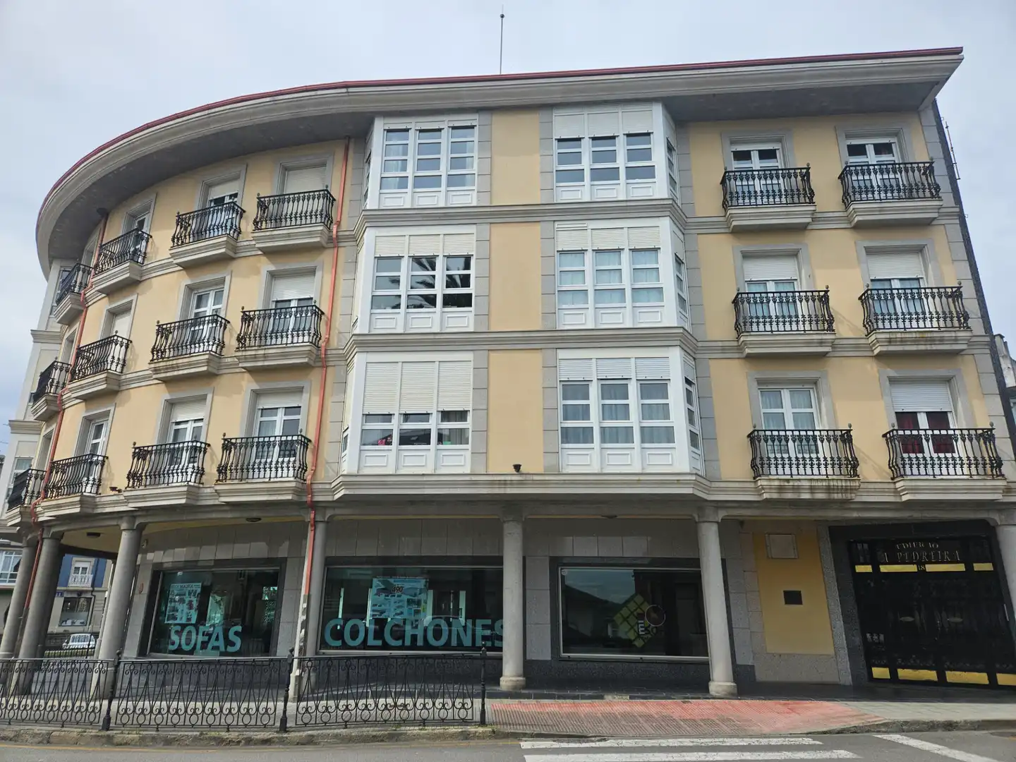 Außenansicht von Maisonette zum Verkauf in Ribadeo