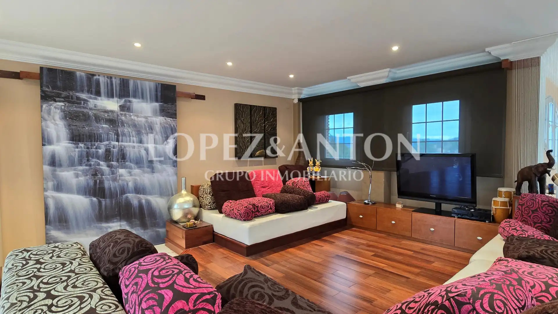 Sala de estar de Casa o chalet en venta en Benaguasil con Aire acondicionado, Jardín privado y Parquet