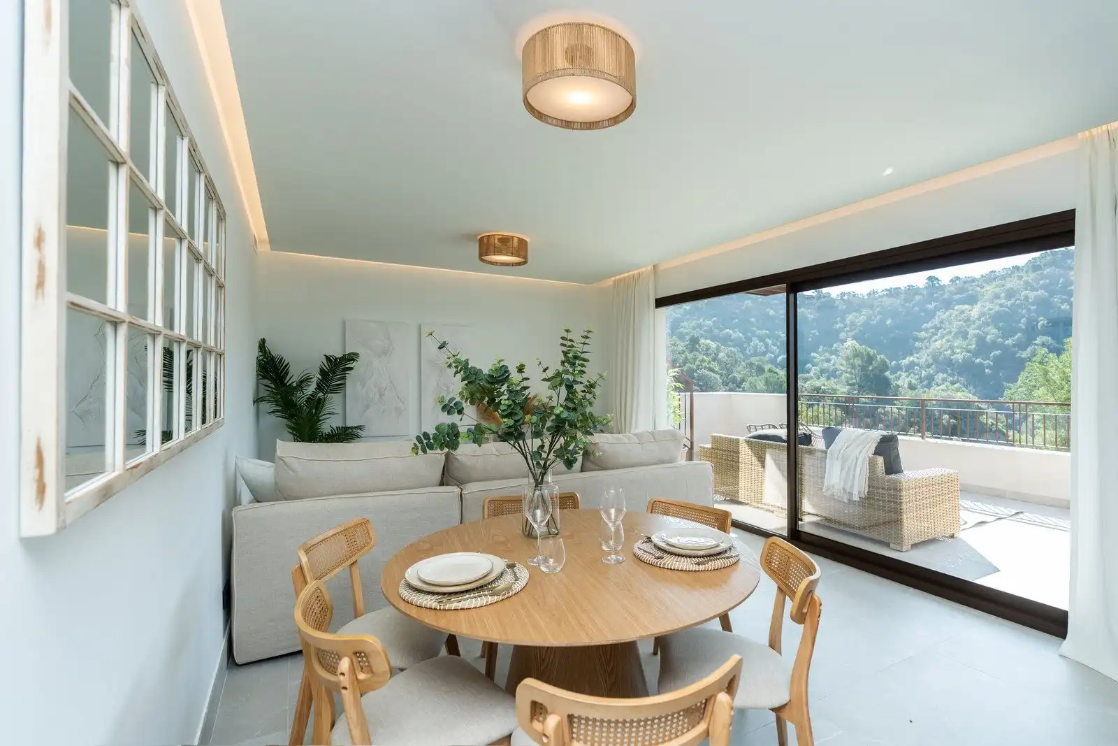 Apartamento con terraza en venta en Istán, imagen 9