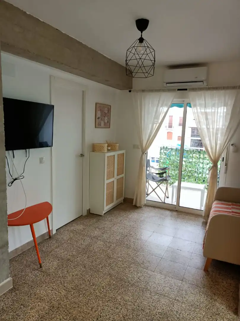 Appartement compact avec terrasse à vendre à Carrer Lorenzo Borja, imagen 3