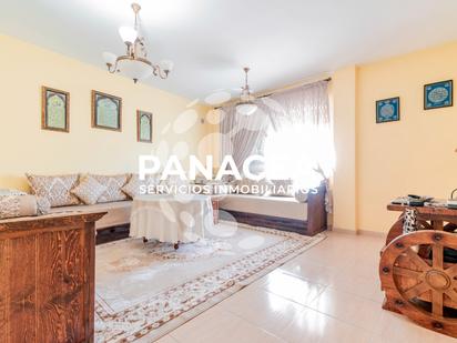 Living room of Single-family semi-detached for sale in Berja  with Terrace, Furnished and Oven