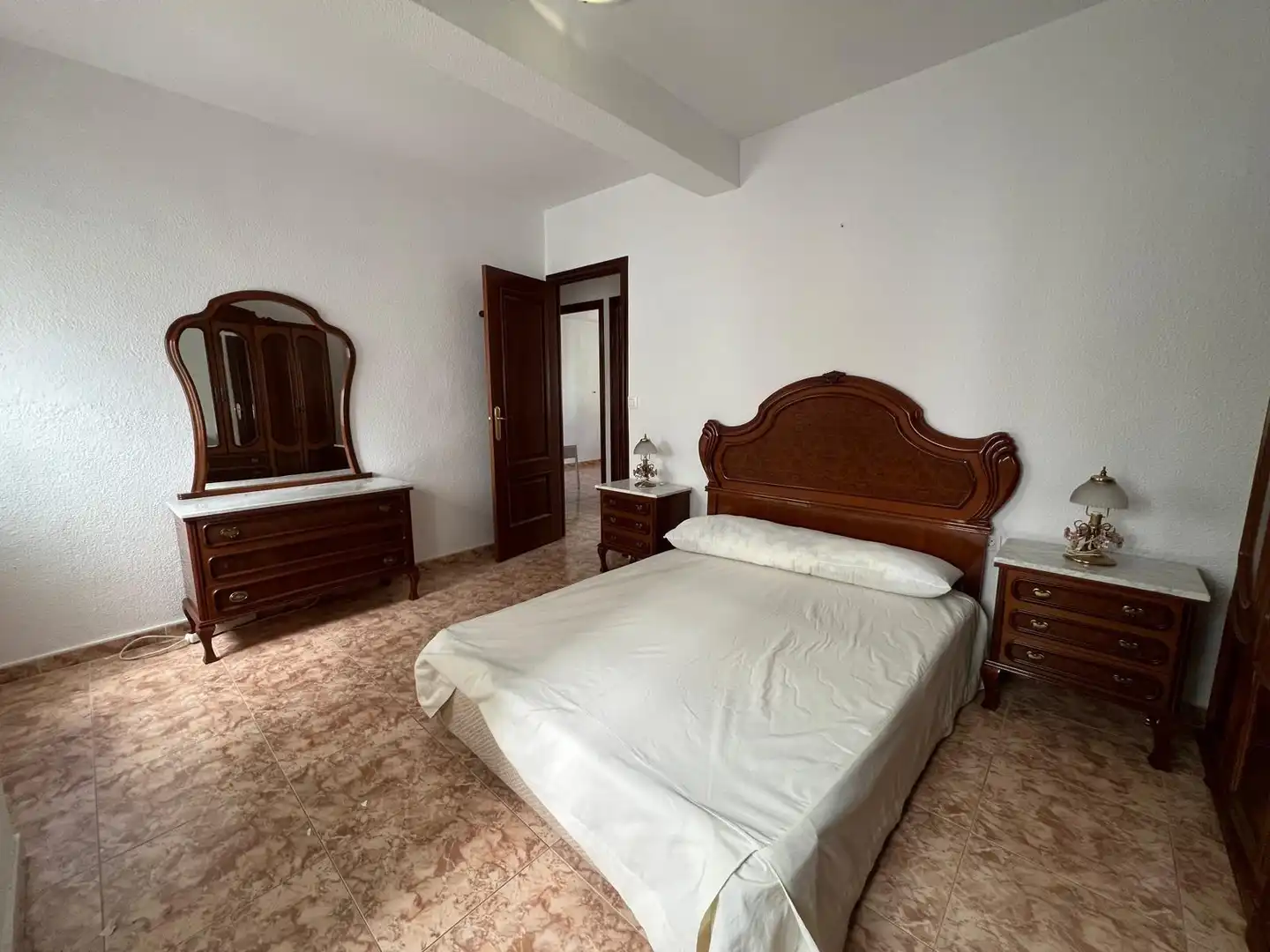 Bedroom of Flat for sale in Córdoba  with Air Conditioner and Terrace