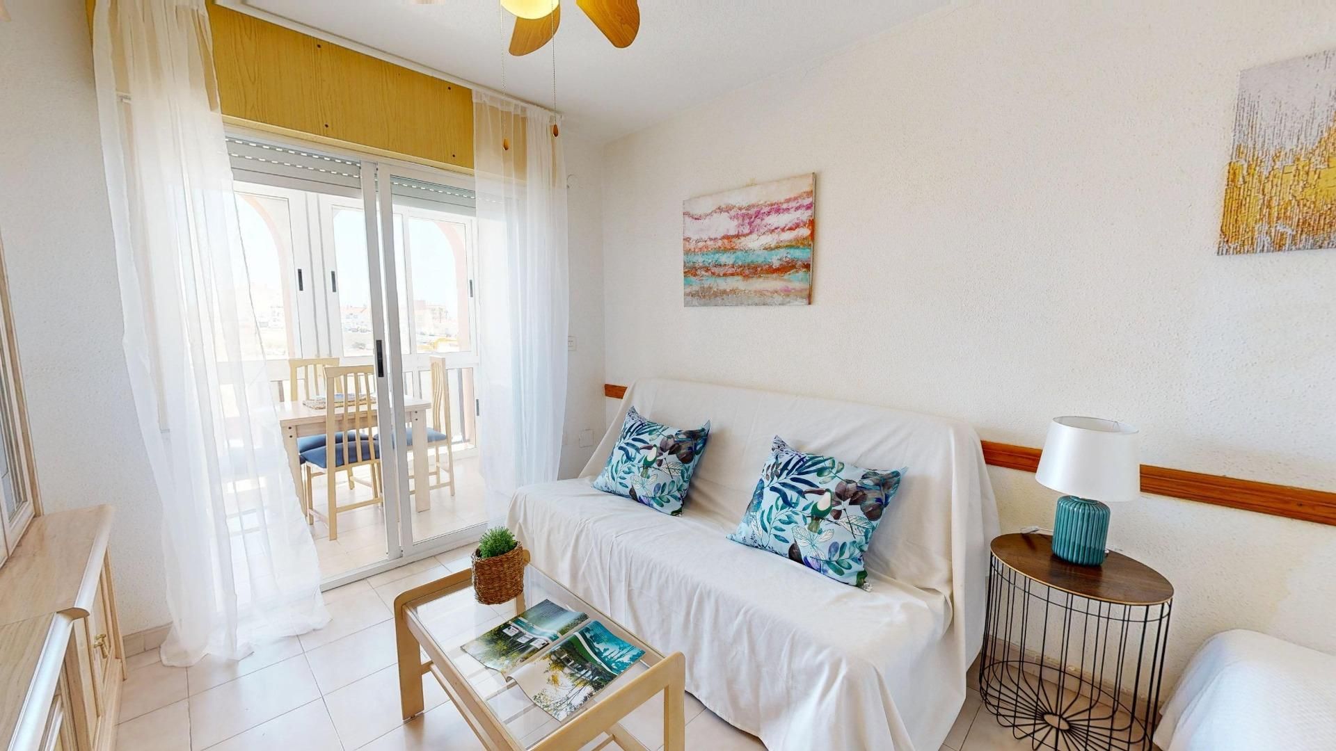 Bedroom of Apartment for sale in Torrevieja  with Private garden, Terrace and Balcony