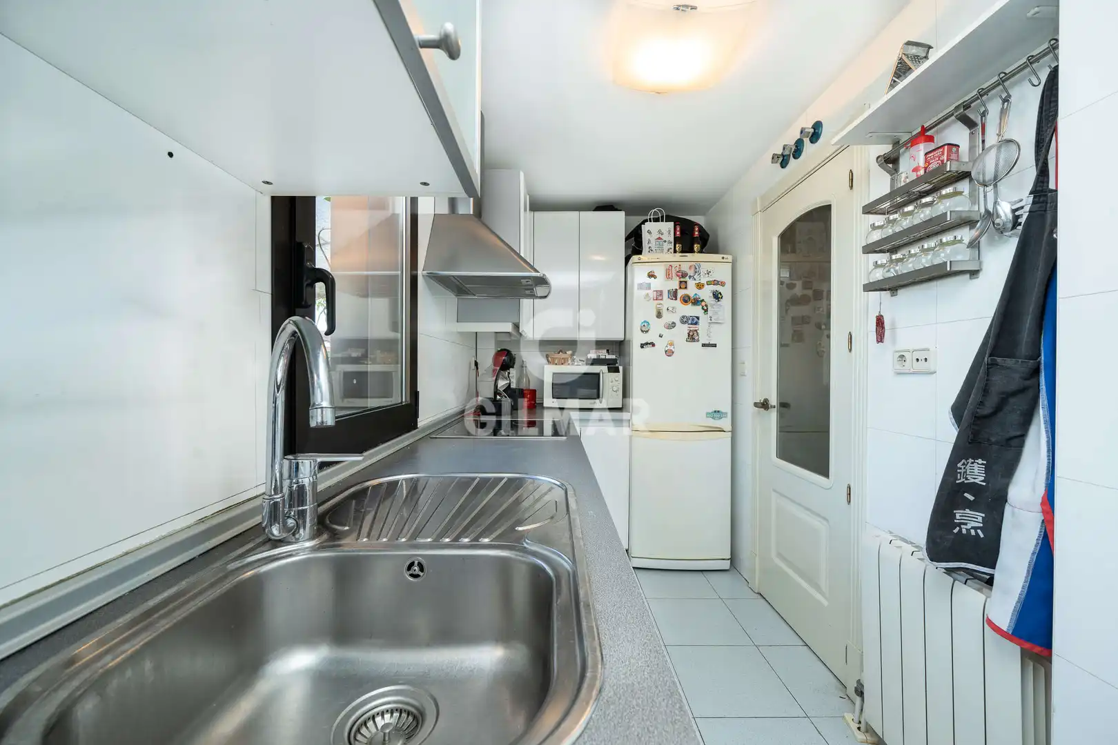 Cocina de Ático en venta en Madrid con Calefacción, Jardín privado y Trastero