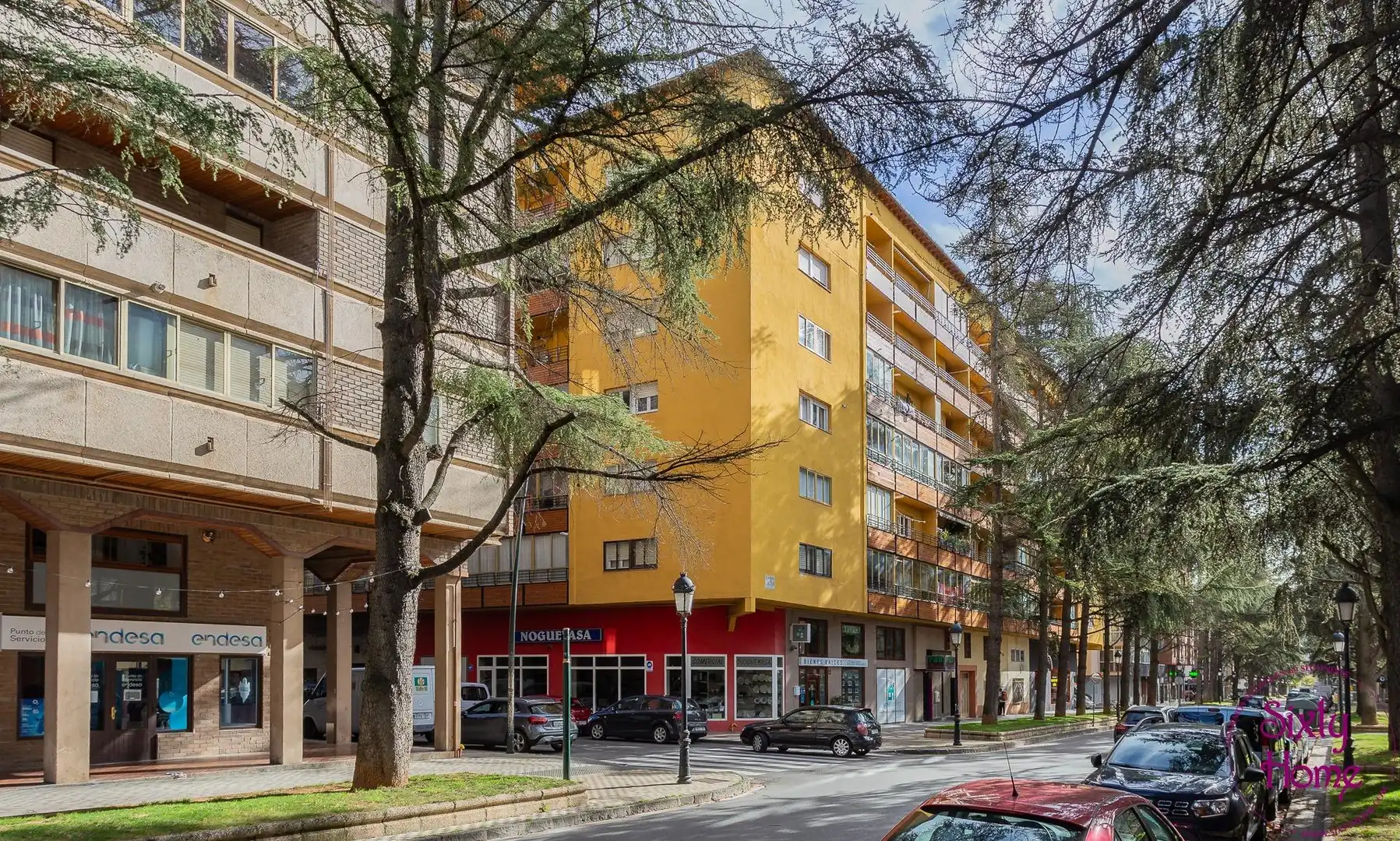 Vista exterior de Piso en venta en Jaca con Aire acondicionado, Calefacción y Parquet