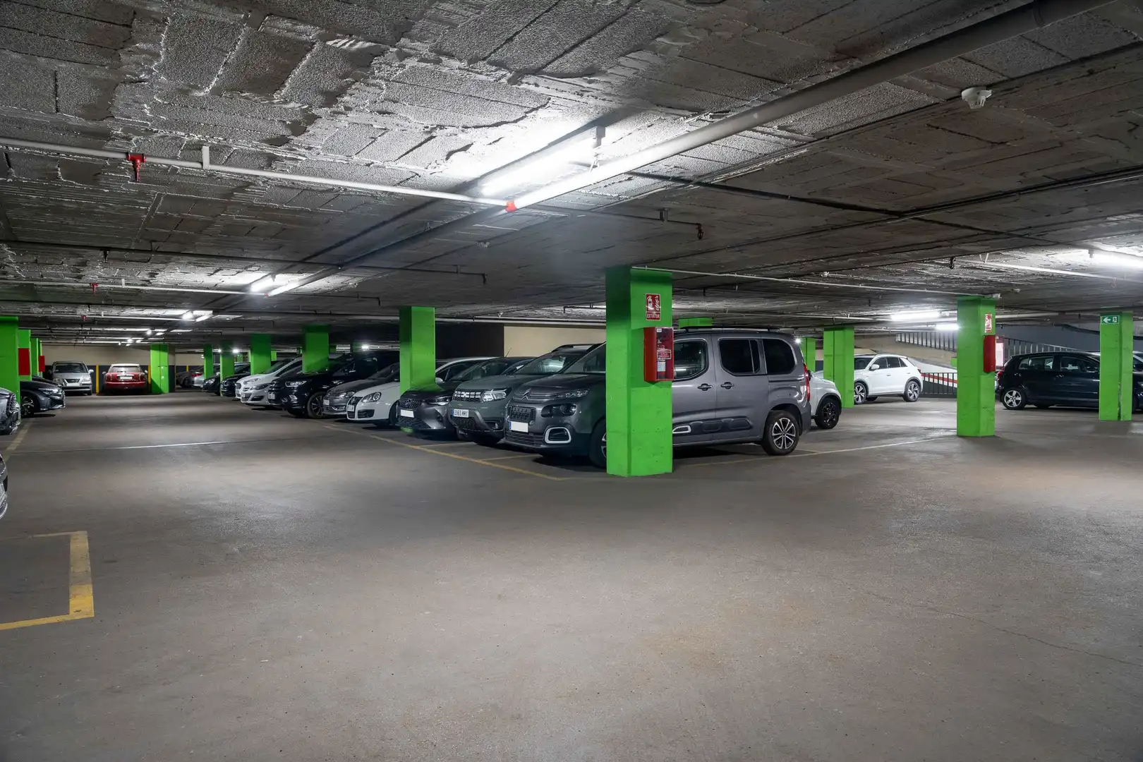 Parking of Garage for rent in Barcelona