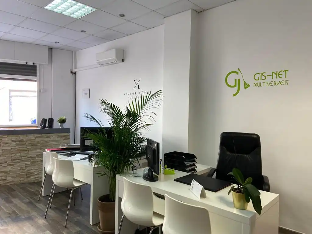 Business premises to rent in Avinguda Francesc Macià 204, imagen 2
