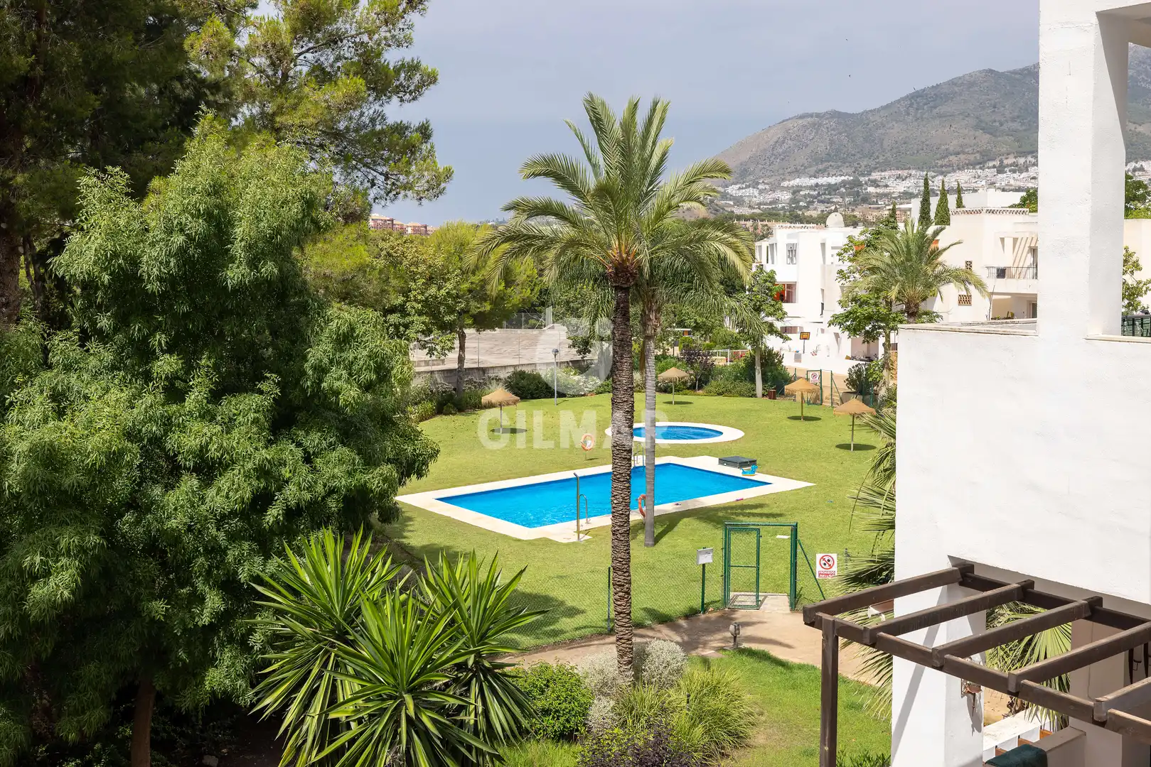 Jardín de Dúplex en venta en Benalmádena con Calefacción, Jardín privado y Piscina