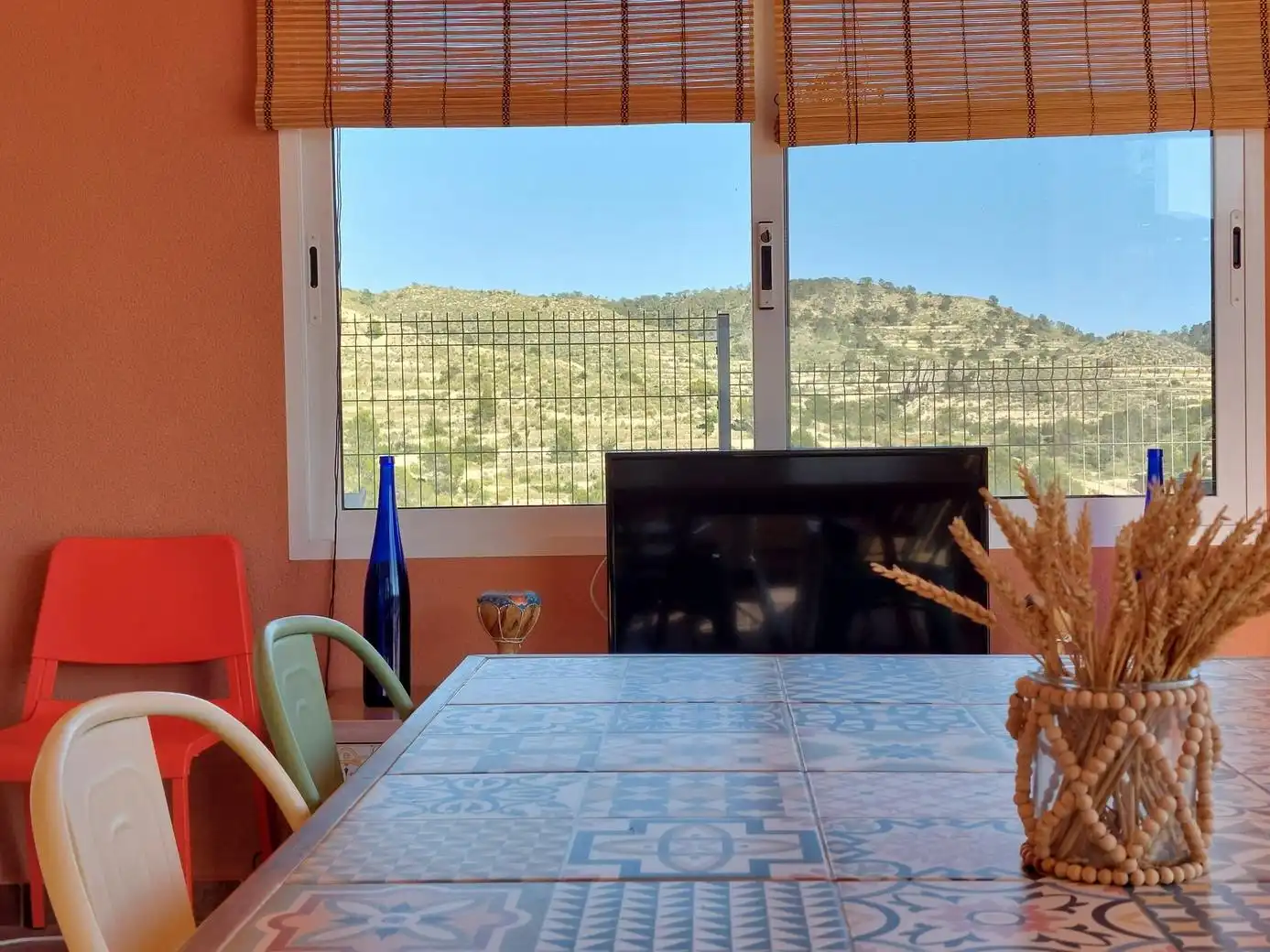 Menjador de Casa o xalet en venda en Aigües amb Calefacció, Jardí privat i Terrassa