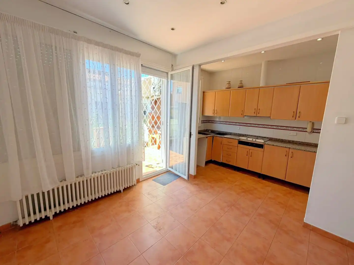 Cocina de Piso en venta en El Prat de Llobregat con Calefacción y Terraza