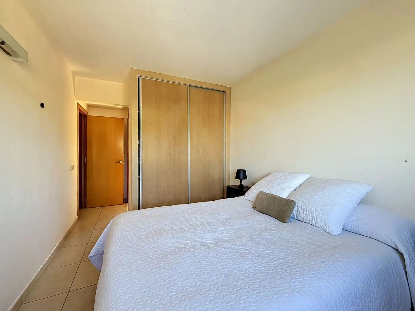 Habitación de Dúplex en venta en Montornès del Vallès con Aire acondicionado, Calefacción y Terraza