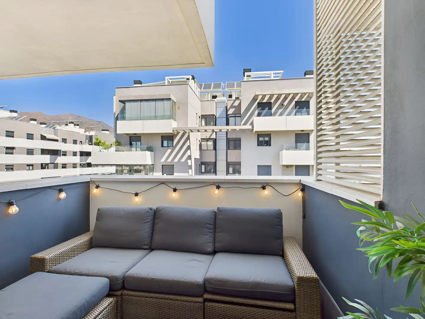 Apartment with pool for sale in Estepona Pueblo, imagen 4