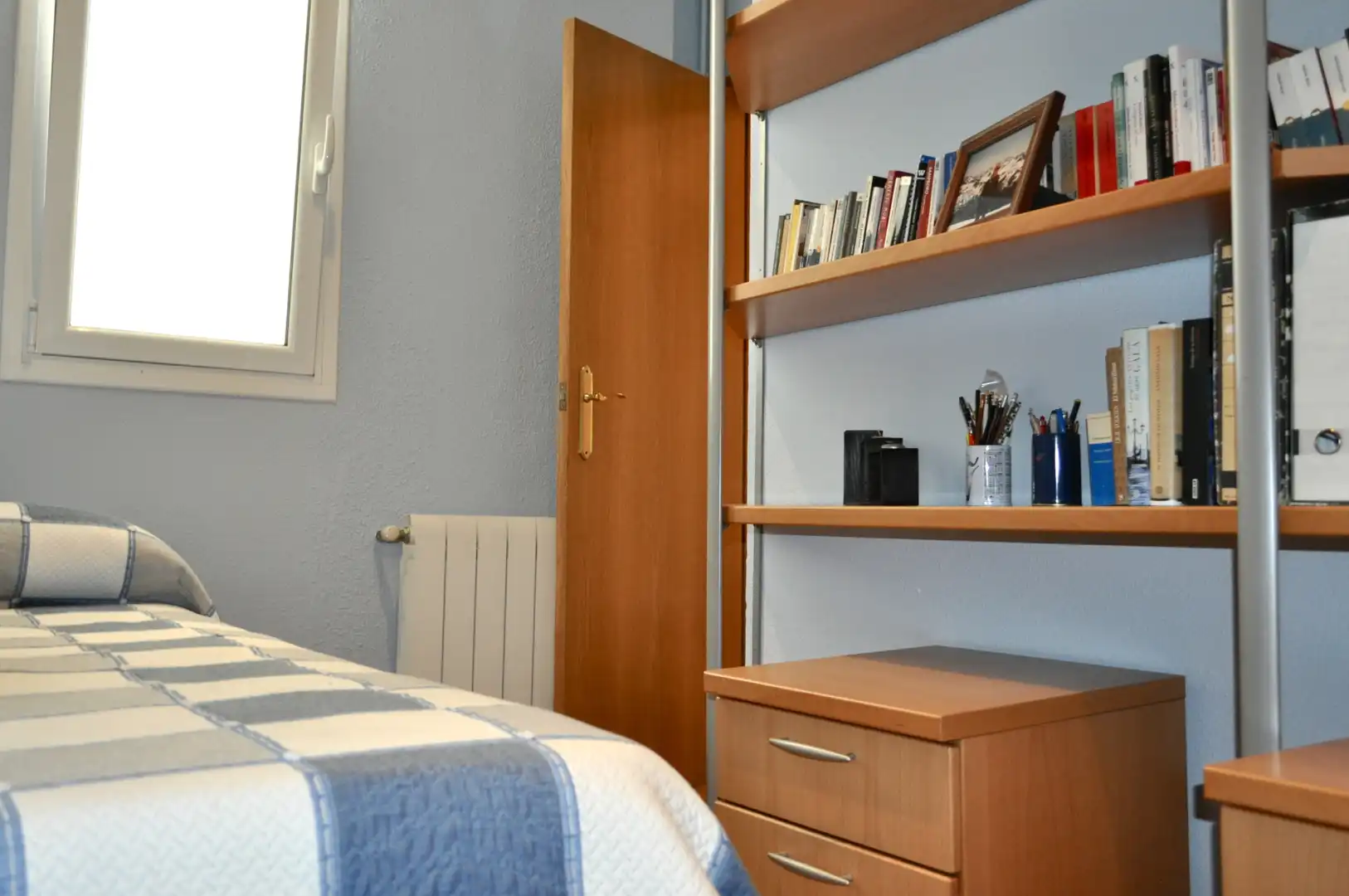 Habitación de Apartamento en venta en Valencia con Aire acondicionado, Calefacción y Horno