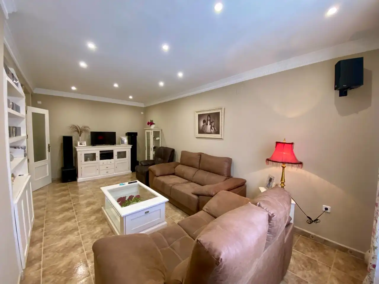 Living room of Detached homes for sale in Villarrubia de los Ojos  with Air Conditioner, Heating and Private garden