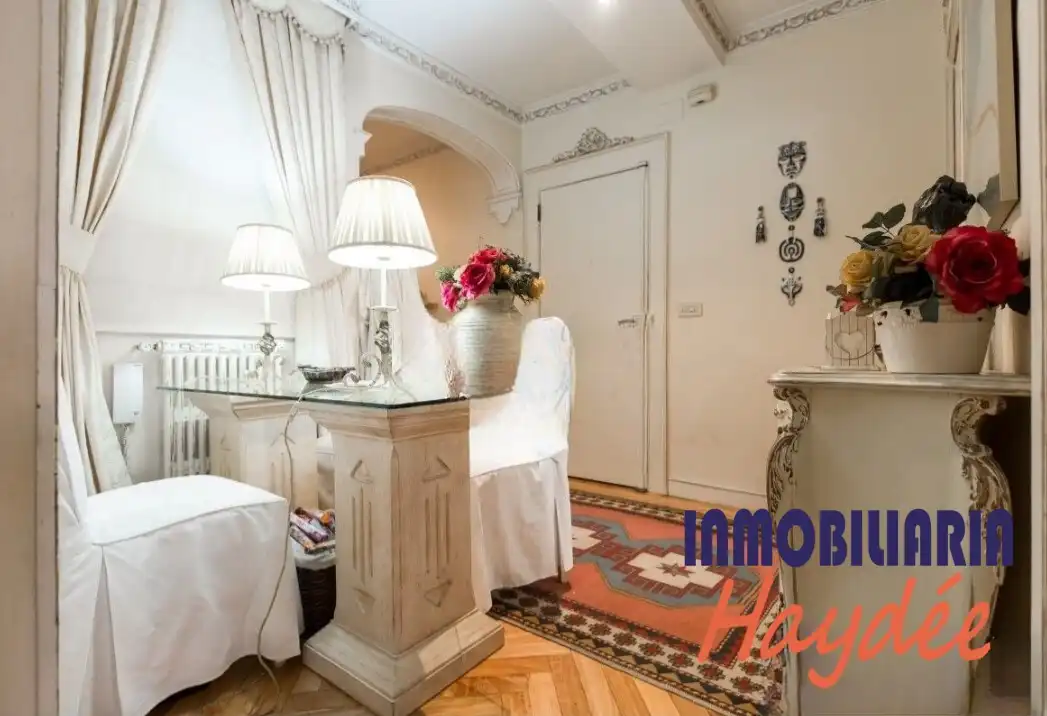 Schlafzimmer von Wohnung zum Verkauf in Getxo  mit Klimaanlage, Heizung und Terrasse