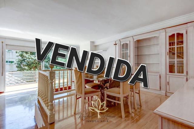 Casa adosada en Venta en Dels Arenys en Can Bou