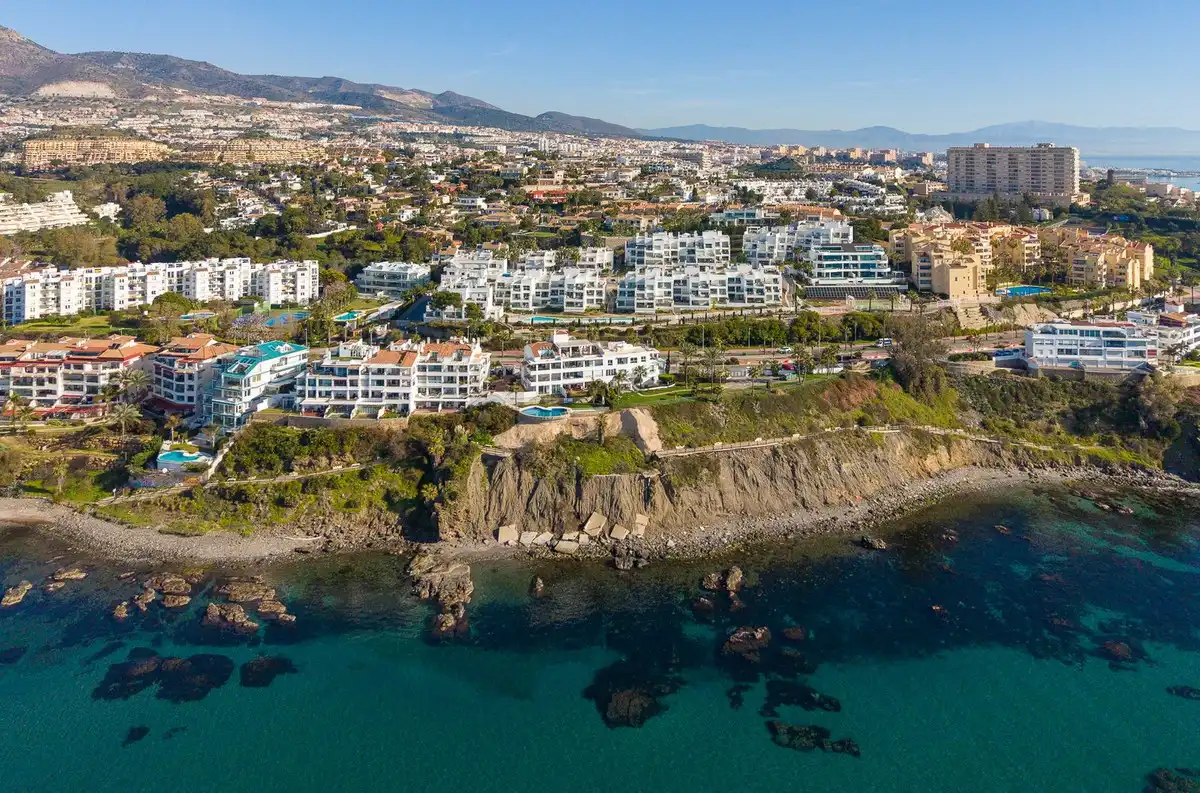 Àtic amb piscina en venda a Torrequebrada, imagen 35